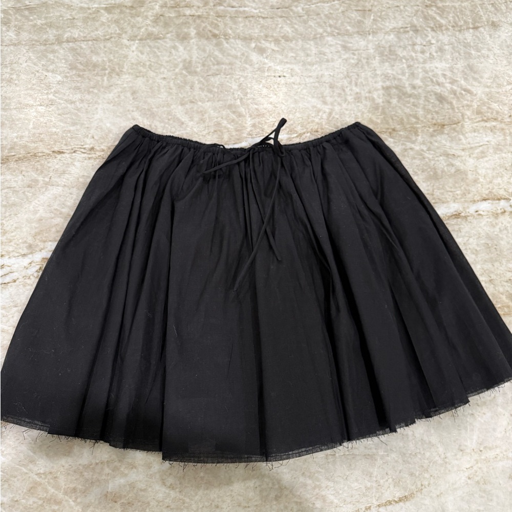Dissh skirt